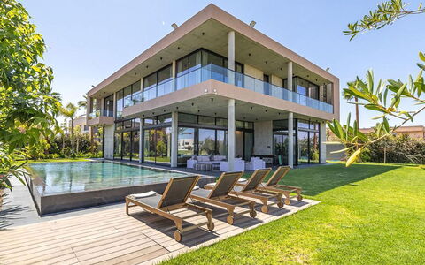 Villa Nadia: Home, Resort, Estate, Shade, Mansion, Eco Hotel, Villa, Landscaping, Design, Swimming Pool