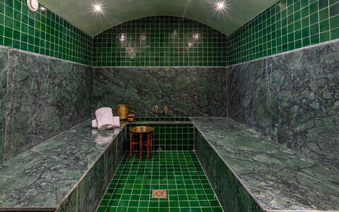 Villa Zaynab: Flooring, Floor, Tile, Composite Material, Plumbing Fixture, Swimming Pool, Natural Material, Bathtub, Design, Plumbing