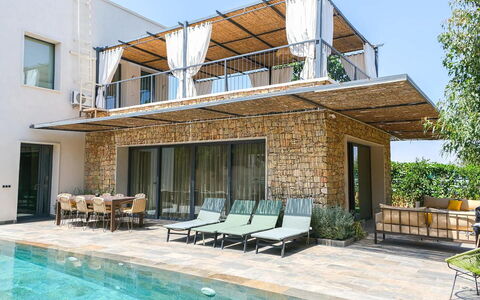 Villa Habiba: Swimming Pool, Outdoor Furniture, Residential Area, Furniture, Home, Resort, Chair, Estate, Sunlounger, Villa