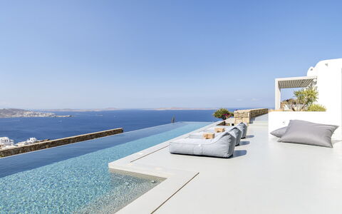 Villa Atlante: Water, Swimming Pool, Sea, Resort, Ocean, Coast, Hotel, Villa, Resort Town, Seaside Resort