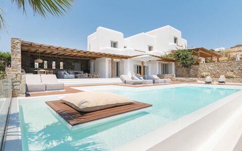 Villa Demetra: Swimming Pool, Resort, Hotel, Villa, Sunlounger, Penthouse Apartment
