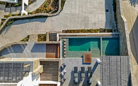 Villa Chimera: Composite Material, Swimming Pool, Stone Wall, Stairs
