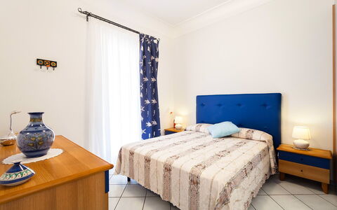 Casa Dorothea 1: Furniture, Interior Design, Bedroom, Floor, Flooring, Bed, Room, Bed Sheet, Bedding, Bed Frame