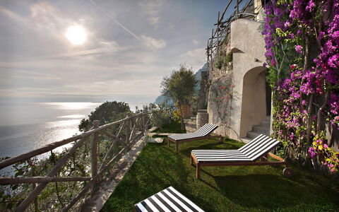 Casa la Riva: Body Of Water, Coast, Coastal And Oceanic Landforms, Sea, Ocean, Shore, Chair, Bay, Balcony