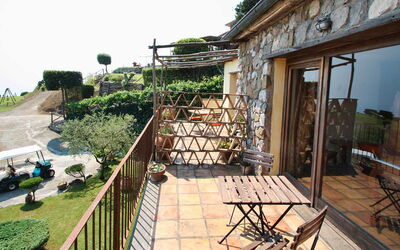 The Sea Farmhouse
