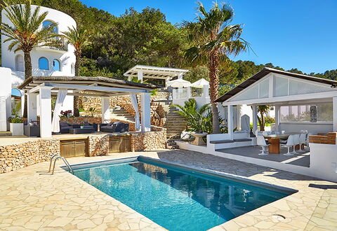 Villa Ariel: Swimming Pool, Resort, Outdoor Furniture, Shade, Estate, Chair, Eco Hotel, Leisure, Villa, Hotel