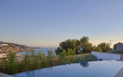 Villa Bridget: Swimming Pool, Coast, Reservoir, Tropics, Resort, Resort Town, Bay