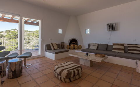 Can Lorenzo: Furniture, Floor, Flooring, Interior Design, Home, Ceiling, Living Room, Chair, Room, Couch