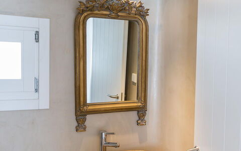 Carmen 1: Mirror, Bathroom Sink, Plumbing Fixture, Interior Design, Sink, Tap, Plumbing, Lighting, Bathroom, Home