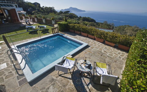 Casa 2 Ulivi: Swimming Pool, Leisure, Resort, Water Feature, Outdoor Furniture, Eco Hotel, Tile, Landscaping, Flowerpot, Houseplant