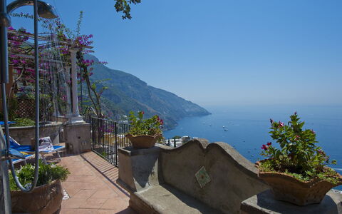 Casa Gemma: Flowerpot, Balcony, Houseplant, Coast, Vase