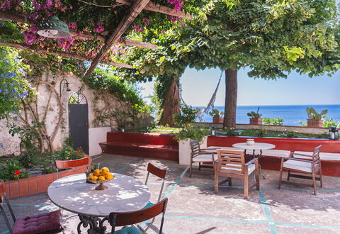 Casa Giardino: Furniture, Table, Sea, Flowerpot, Chair, Outdoor Furniture, Outdoor Table, Shade, Coast