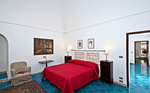 Positano View: Wall, Flooring, Floor, Interior Design, Furniture, Ceiling, Bedroom, Room, Lighting, Bed