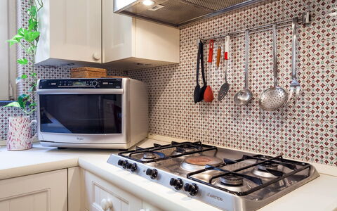 Casa Rossella: Kitchen, Kitchen Appliance, Major Appliance, Kitchen Stove, Countertop, Gas Stove, Stove, Home Appliance, Cooktop, Interior Design