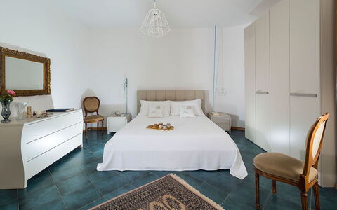 Salt Villa: Furniture, Bed, Interior Design, Bedroom, Flooring, Floor, Wood, Bed Sheet, Bedding, Room