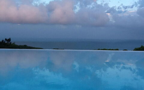 Villa Arenas: Sky, Blue, Water, Daytime, Body Of Water, Water Resources, Cloud, Horizon