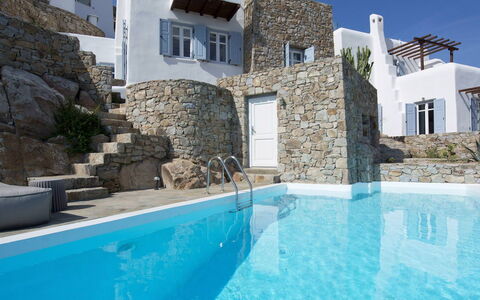 Villa Azur: Blue, Swimming Pool, Villa