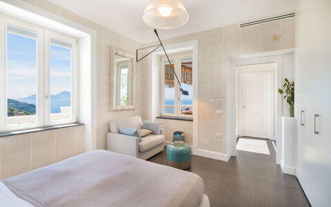 Casa Mariavittoria: Furniture, Interior Design, Wall, Flooring, Floor, Bedroom, Ceiling, Wood, Bed, Room