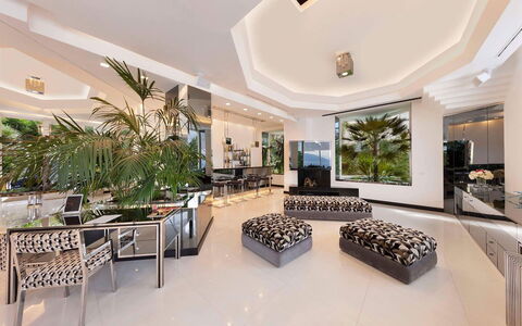 Villa Correale: Interior Design, Ceiling, Furniture, Flooring, Floor, Couch, Home, Living Room, Apartment