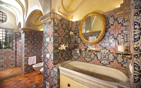 Palazzo Santa Croce: Interior Design, Flooring, Tile, Ceiling, Plumbing Fixture, Mosaic, Ceramic, Bathroom, Porcelain, Tap