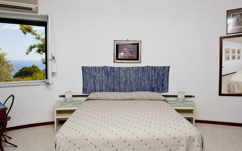 Villa Ettore: Bedroom, Bedding, Bed Sheet, Bed, Apartment, Bed Frame, Home, Hotel, Linens, Pillow