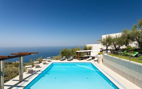 Villa Felicia: Swimming Pool, Resort, Apartment, Eco Hotel, Villa, Estate, Hotel, Seaside Resort, Resort Town, Balcony