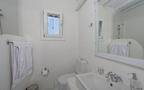 Villa Fos: Plumbing Fixture, Bathroom, Sink, Floor, Interior Design, Flooring, Bathroom Sink, Tap, Plumbing, Room