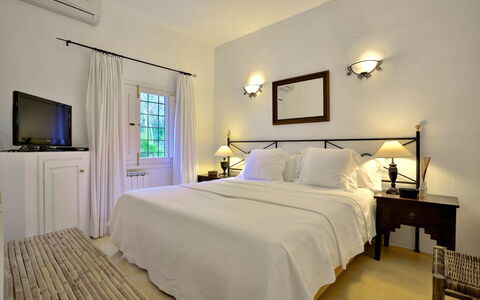 Villa Gold: Furniture, Interior Design, Ceiling, Flooring, Floor, Bed, Bedroom, Chair, Resort, Home