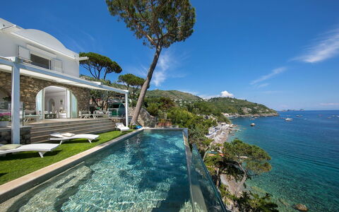 Villa Ieranto 6: Coast, Coastal And Oceanic Landforms, Sea, Cove, Resort, Ocean, Shore, Promontory, Bay