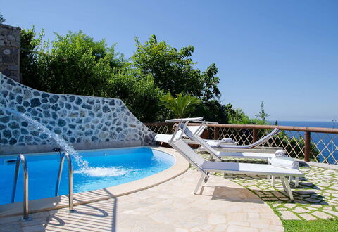 Villa Il Sogno di Praiano: Blue, Swimming Pool, Outdoor Furniture, Resort, Umbrella, Eco Hotel, Leisure, Shade, Chair, Tropics