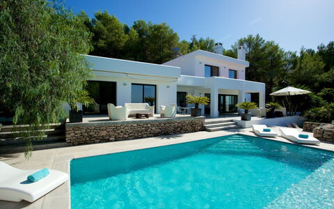 Villa Joya: Blue, Swimming Pool, Resort, Eco Hotel, Hotel, Outdoor Furniture, Villa, Tropics, Resort Town