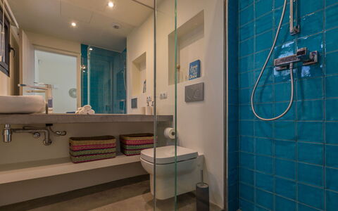 Villa Kiribati: Interior Design, Flooring, Plumbing Fixture, Bathroom, Wall, Bathroom Sink, Floor, Tap, Sink, Plumbing