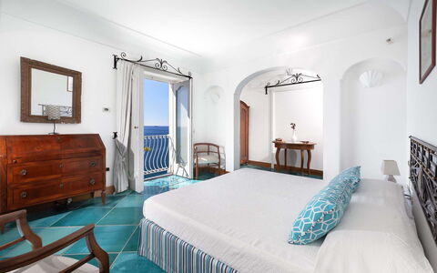 Villa Magnolia: Blue, Furniture, Flooring, Floor, Interior Design, Bedroom, Sea, Bed, Apartment, Room