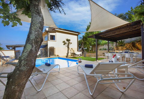 Villa Mouna: Swimming Pool, Shade, Resort, Chair, Outdoor Furniture, Leisure, Estate, Umbrella, Eco Hotel, Hacienda
