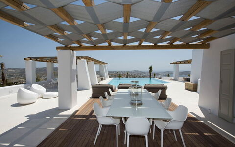 Villa Opallia: Interior Design, Flooring, Floor, Furniture, Ceiling, Chair, Apartment, Shade, Living Room, Villa