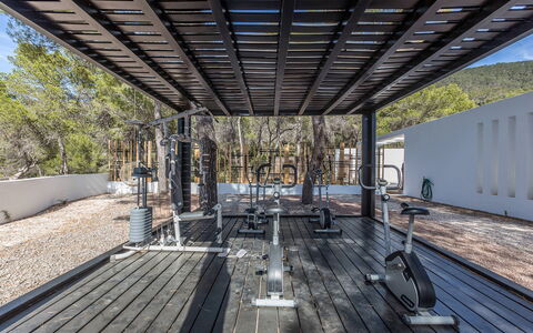 Villa Tomsk: Shade, Swimming Pool