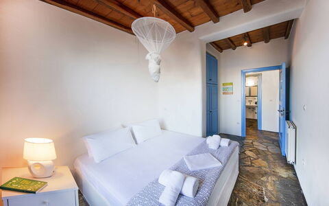 Villa Tychi: Blue, Composite Material, Swimming Pool, Hotel