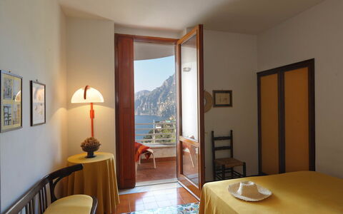 Villa Valeria: Sea, Coast, Coastal And Oceanic Landforms, Ocean, Apartment, Bay, Chair, Eco Hotel, Resort