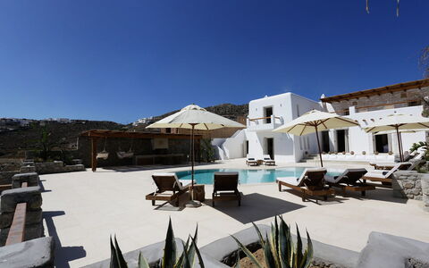 Villa Veneta: Mountain Range, Outdoor Furniture, Resort, Villa, Swimming Pool, Eco Hotel, Umbrella, Resort Town, Hotel