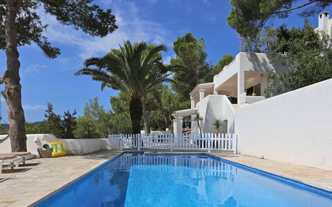 Villa Zenith: Estate, Shade, Swimming Pool, Landscaping, Hacienda, Villa, Mansion, Resort, Stairs
