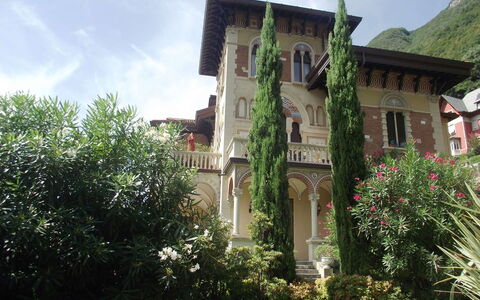 Zarina: Home, Hacienda, Estate, Mansion, Garden, Villa, Yard, Column, Historic House