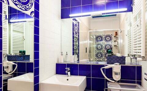 Casa Serena: Blue, Flooring, Floor, Interior Design, Tile, Plumbing Fixture, Bathroom, Plumbing, Mosaic, Ceiling