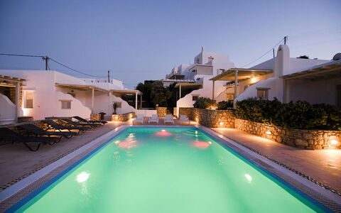 Marvi House: Hotel, Resort, Swimming Pool, Boutique Hotel