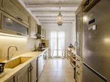 Marvi House