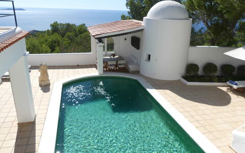 Villa Roxy: Swimming Pool, Composite Material, Resort, Landscaping, Estate, Shade, Villa, Outdoor Furniture, Eco Hotel, Tile