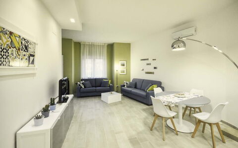 Casa Primavera: Furniture, Interior Design, Flooring, Floor, Wall, Couch, Ceiling, Wood, Room, Living Room