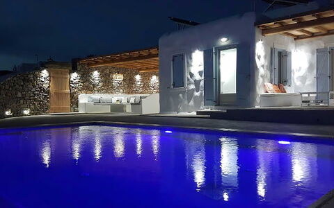 Villa Elmas: Blue, Swimming Pool, Resort, Hotel