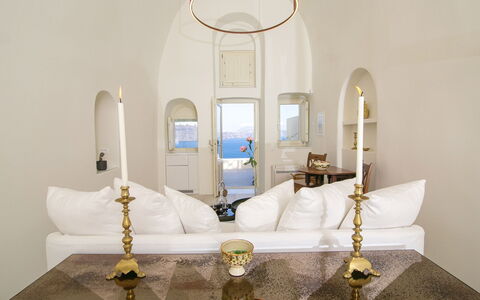 Caldera Suite: Apartment, Bedroom, Bed, Lamp, Resort, Bed Frame, Hotel, Pillow, Light Fixture, Suite