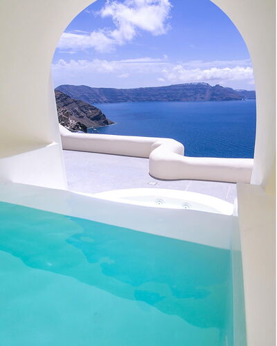 Volcano Suite: Blue, Swimming Pool, Hotel