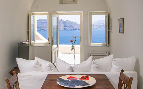 Kameni: Furniture, Table, Interior Design, Floor, Sea, Chair, Kitchen & Dining Room Table, Ceiling, Coast, Ocean